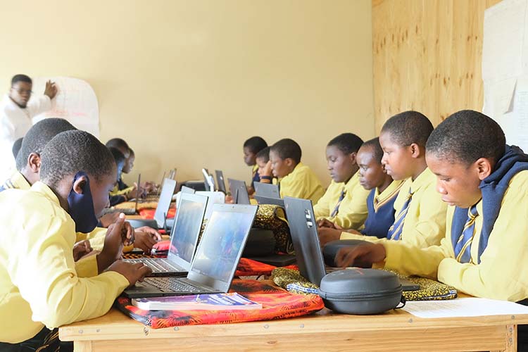 Students in computer lab.